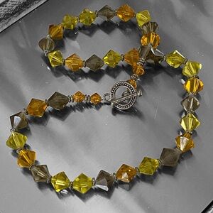 Vintage Beaded toggle necklace - orange, green, brown Wt 37g